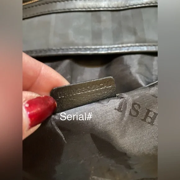 BURBERRY Black Check Messenger Bag w/LOGO Strapping/italian made🎁EUC - Picture 10 of 13